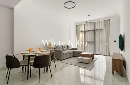 Apartment - 1 Bedroom - 2 Bathrooms for rent in Royal Regency - Business Bay - Dubai