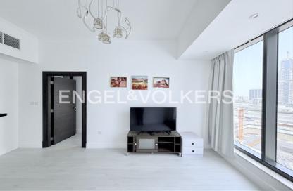 Apartment - 1 Bedroom - 2 Bathrooms for rent in Silverene Tower B - Silverene - Dubai Marina - Dubai