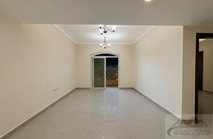 Apartment - 1 Bedroom - 2 Bathrooms for rent in Muwaileh 29 Building - Muwaileh - Sharjah