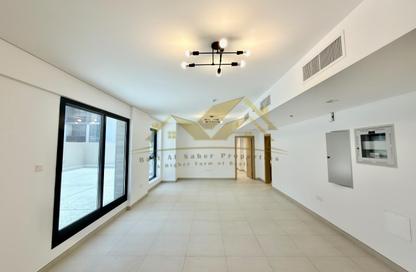Apartment - 3 Bedrooms - 4 Bathrooms for rent in Jumeirah Garden City - Al Satwa - Dubai
