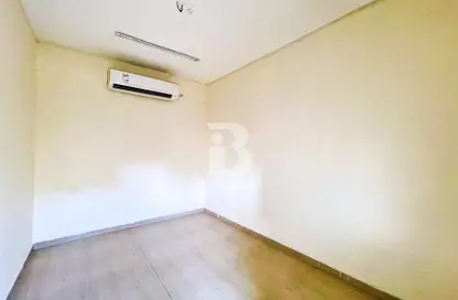 Labor Camp - Studio for rent in Al Muhaisnah 2 - Al Muhaisnah - Dubai