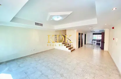 Villa - 3 Bedrooms - 4 Bathrooms for rent in Diamond Views 2 - District 11 - Jumeirah Village Circle - Dubai