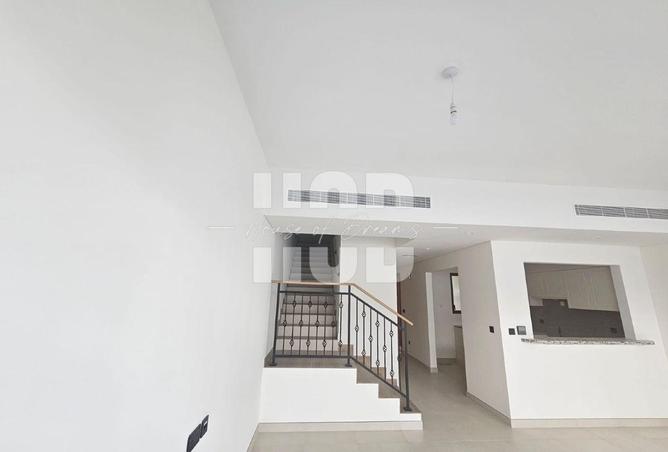 71503339 - Property Image 3
