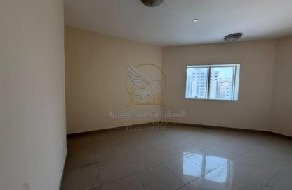 Apartment - 2 - 3 for rent in Al Majaz 2 - Al Majaz - Sharjah Apartment - 2 - 3 for rent in Al Majaz 2 - Al Majaz - Sharjah