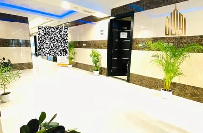 عمارة بالكامل - استوديو - 8 حمامات للبيع في 2  الروضة - الروضة - عجمان