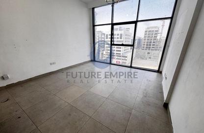 Apartment - Studio - 1 Bathroom for rent in Al Mankhool - Bur Dubai - Dubai