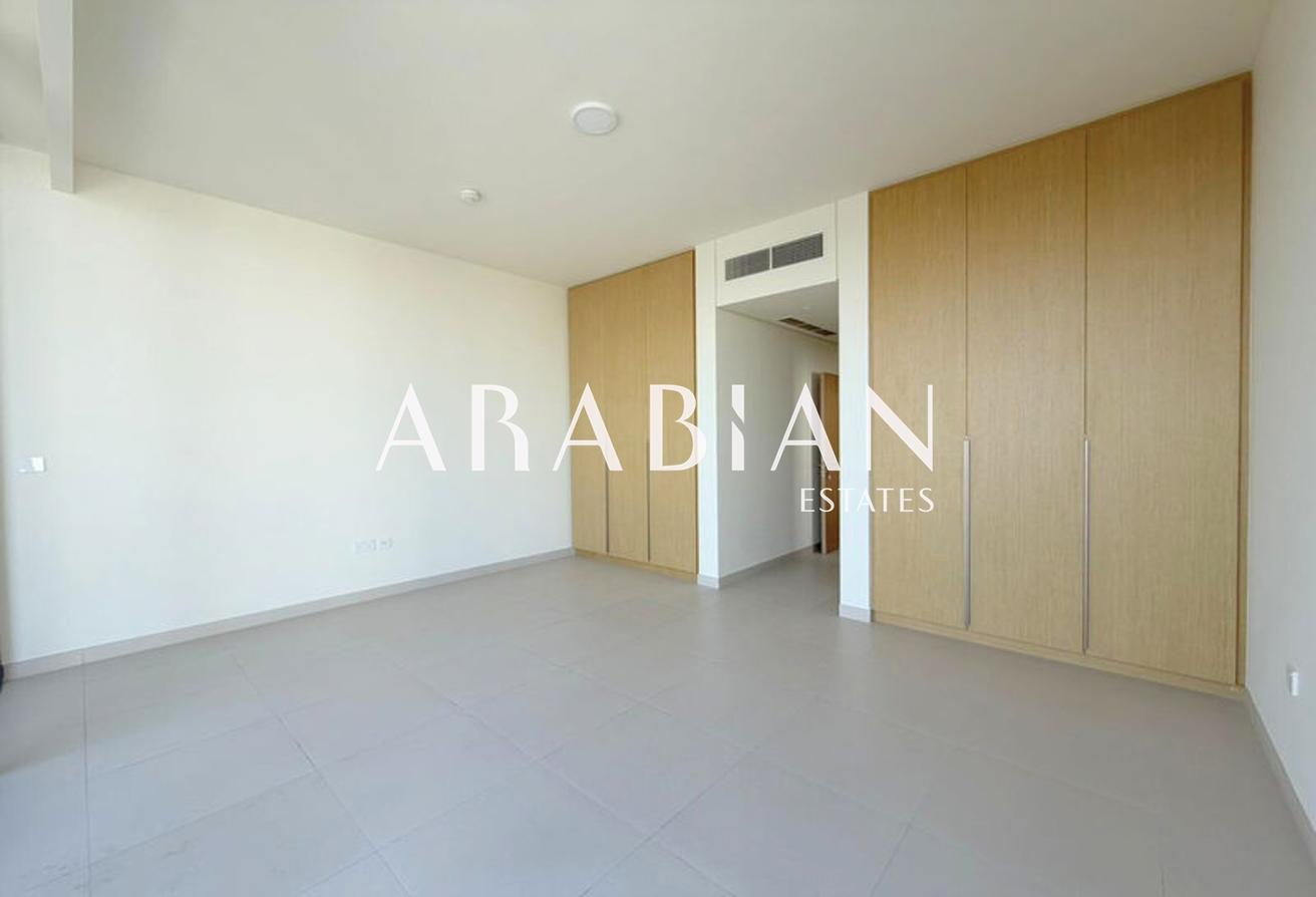 Brand New | Luxury Villa | Lagoon View photo 12