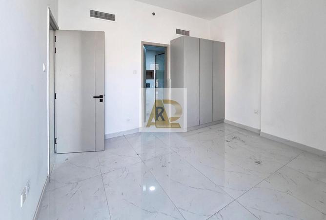 82824887 - Property Image 3