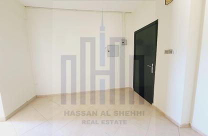 Apartment - Studio - 1 Bathroom for rent in Muwailih Building - Muwaileh - Sharjah