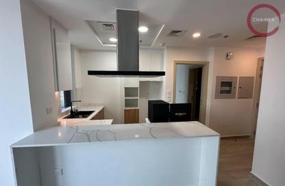 Apartment - 1 Bedroom - 2 Bathrooms for rent in The East Crest by Meteora - District 17 - Jumeirah Village Circle - Dubai