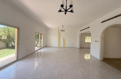 Villa - 5 Bedrooms - 5 Bathrooms for rent in Umm Suqeim 3 Villas - Umm Suqeim 3 - Umm Suqeim - Dubai