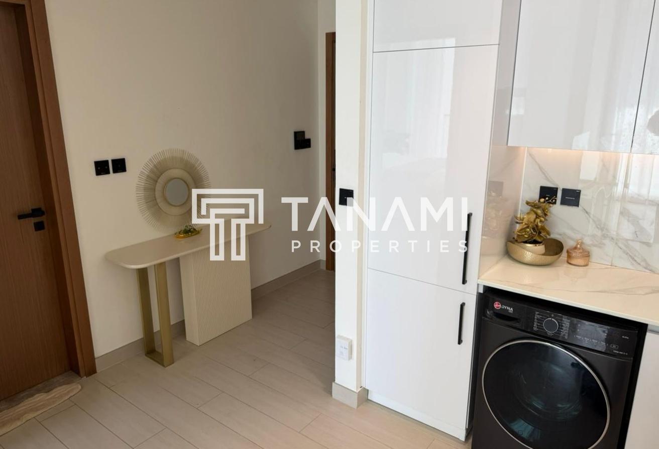 Fully Furnished | Spacious Layout | Ready to Move photo 8