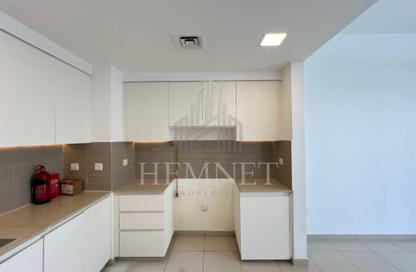 Apartment - 2 Bedrooms - 2 Bathrooms for sale in Hayat Boulevard 1A - Hayat Boulevard 1 - Hayat Boulevard - Town Square - Dubai