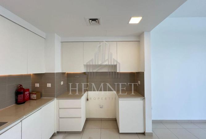 77788651 - Property Image 3