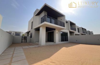 Townhouse - 4 Bedrooms - 6 Bathrooms for sale in Jebel Ali Village Townhouses - Jebel Ali Village - Jebel Ali - Dubai