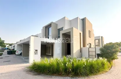 Villa - 4 Bedrooms - 4 Bathrooms for sale in Reem Community - Arabian Ranches 2 - Dubai