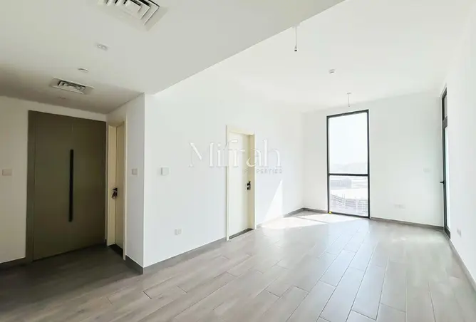 155581326 - Property Image 2