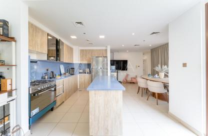 Apartment - 3 Bedrooms - 3 Bathrooms for sale in Zahra Breeze Apartments 3A - Zahra Breeze Apartments 3 - Zahra Breeze Apartments - Town Square - Dubai