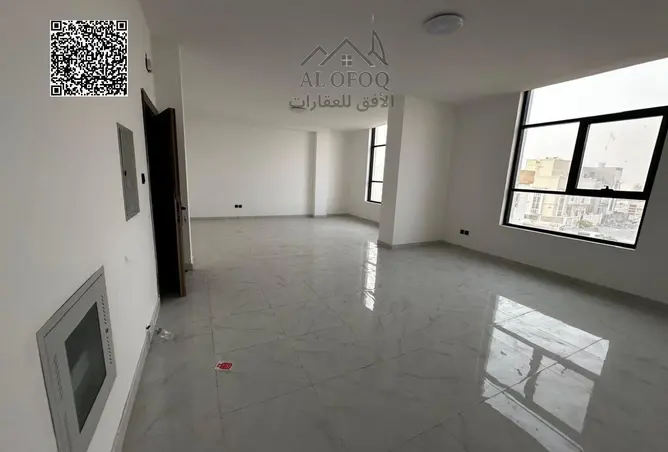 127923417 - Property Image 3