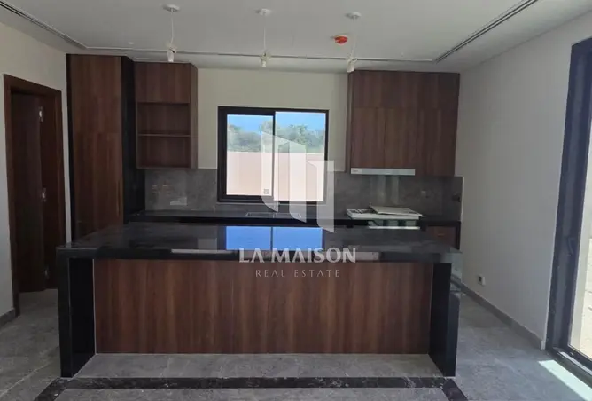 128830748 - Property Image 3