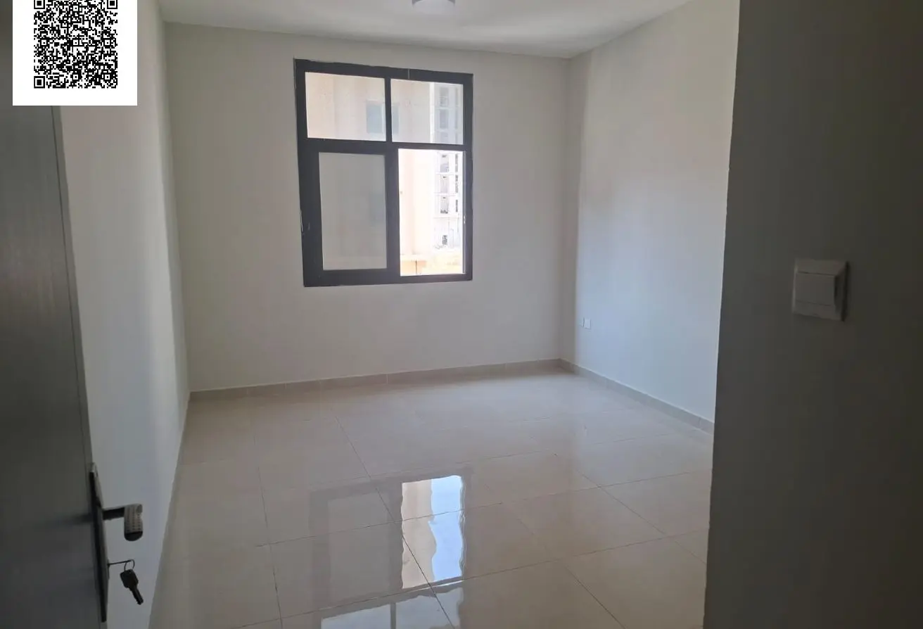 166545208 - Property Main Image