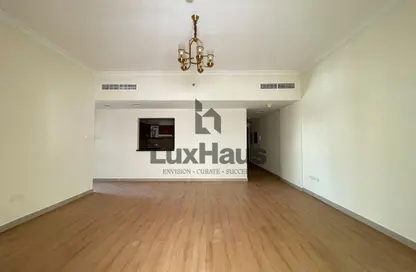 Apartment - 2 Bedrooms - 3 Bathrooms for rent in Plaza Residences 1 - Plaza Residences - District 13 - Jumeirah Village Circle - Dubai