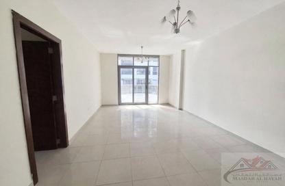 Apartment - 2 - 3 for rent in Sahara Tower 3 - Sahara Complex - Al Nahda - Sharjah