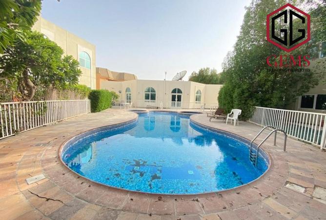 104242350 - Property Image 2