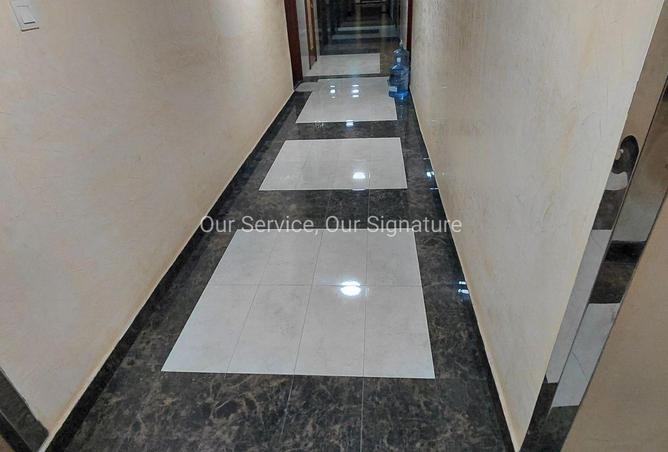 102008913 - Property Image 2