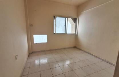 Apartment - 1 Bedroom - 1 Bathroom for rent in Al Butina 9 Building - Al Butina - Sharjah