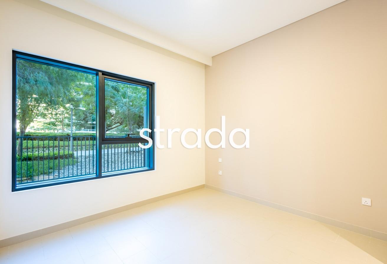 Park Facing| Unique Large Layout |Premium Finishes photo 16