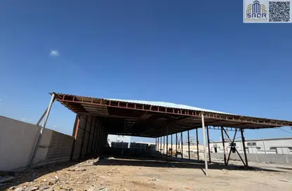 مستودع - استوديو - 2 حمامات للايجار في أم درع - أم القيوين