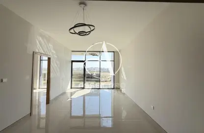 شقة - 2 غرف نوم - 2 حمامات للايجار في المها ريزيدنس - المدينة العالمية المرحلة 2 - 4 الورسان - الورسان - دبي