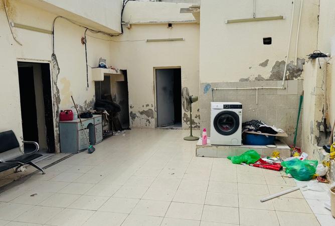 5 BR Villa with Study in Northern Emirates