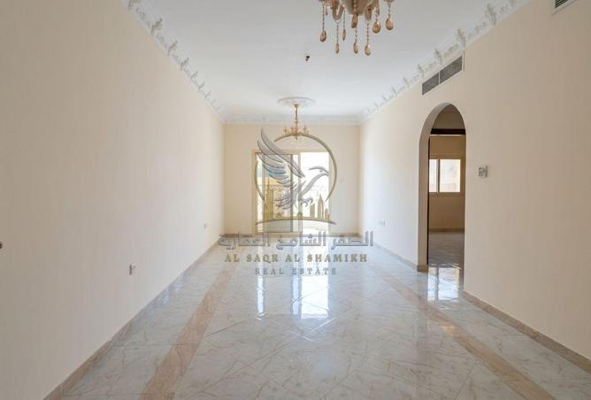 136545785 - Property Image 2