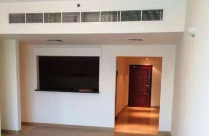 شقة - غرفة نوم - 2 حمامات للايجار في تفريعة القنال 1 - أبراج الجولف - مدينة دبي الرياضية - دبي شقة - غرفة نوم - 2 حمامات للايجار في تفريعة القنال 1 - أبراج الجولف - مدينة دبي الرياضية - دبي