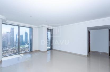 Apartment - 2 Bedrooms - 2 Bathrooms for sale in Boulevard Point - Downtown Dubai - Dubai