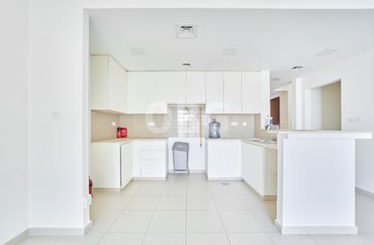 Villa - 4 - 5 for sale in Noor Townhouses - Town Square - Dubai Villa - 4 - 5 for sale in Noor Townhouses - Town Square - Dubai