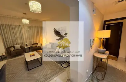 Apartment - 1 Bedroom - 2 Bathrooms for rent in Beach Tower 1 - Al Khan Lagoon - Al Khan - Sharjah