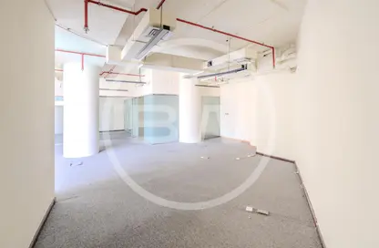مكتب - استوديو للايجار في برج الأعمال - الخليج التجاري - دبي