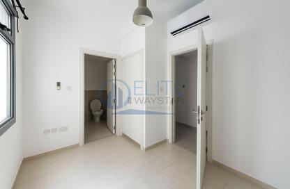 Townhouse - 3 - 4 for rent in Hayat Townhouses - Town Square - Dubai