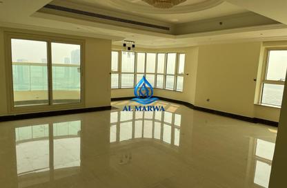 Apartment - 3 - 3 for rent in Al Khan Corniche - Al Khan - Sharjah