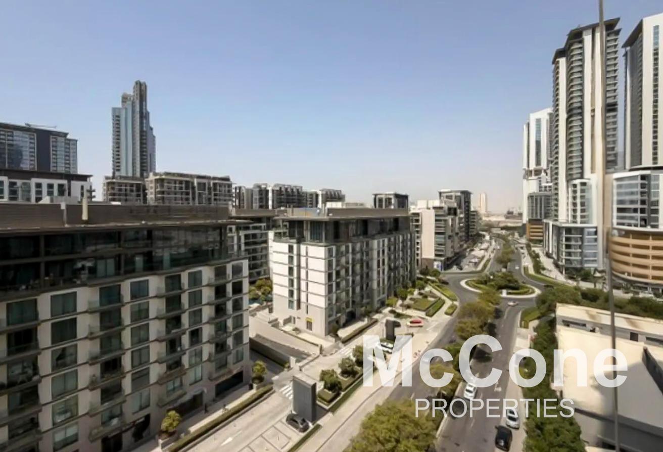 Spacious Layout | Fully Furnished | Available Sep photo 13