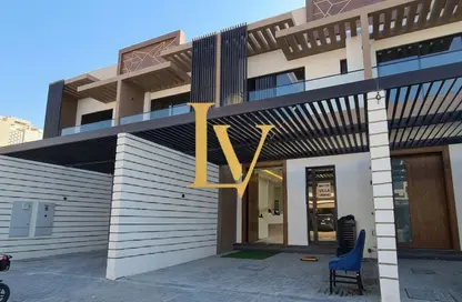 فيلا - 4 غرف نوم - 5 حمامات للبيع في غرب الفرجان - الفرجان - دبي