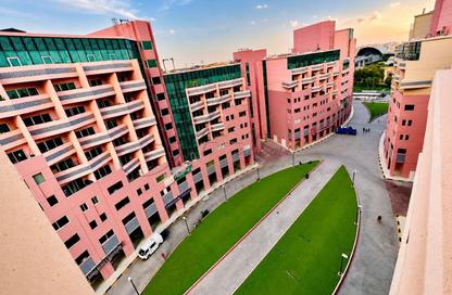 Apartment - 1 Bedroom - 1 Bathroom for rent in The Gardens Buildings - The Gardens - Dubai