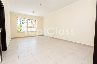 Apartment - 1 - 2 for rent in Marina Quays Villas - Marina Quays - Dubai Marina - Dubai