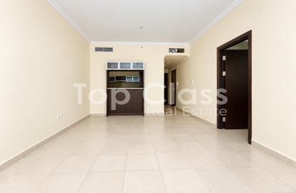Apartment - 1 - 2 for rent in Marina Quays Villas - Marina Quays - Dubai Marina - Dubai
