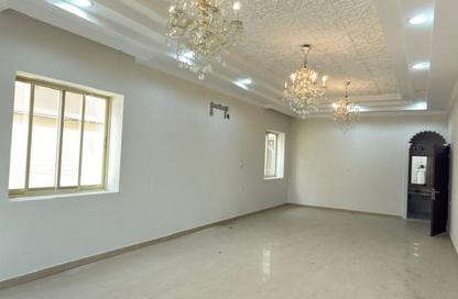 Villa - 5 - 7 for rent in Al Raqaib 1 - Al Raqaib - Ajman
