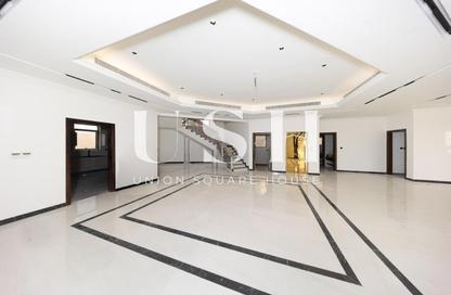 Villa - 6 - 7 for rent in Nad Al Sheba 4 - Nad Al Sheba - Dubai Villa - 6 - 7 for rent in Nad Al Sheba 4 - Nad Al Sheba - Dubai