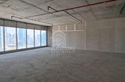 Office Space - Studio for rent in Tabarak Tower - Al Mamzar - Al Mamzar - Sharjah - Sharjah